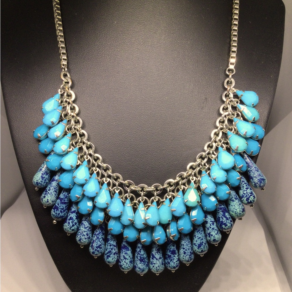 Beautiful turquoise necklace